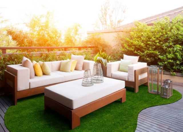 Can I Put Furniture On Artificial Grass Dograss - Can You Put Patio Furniture On Artificial Turf